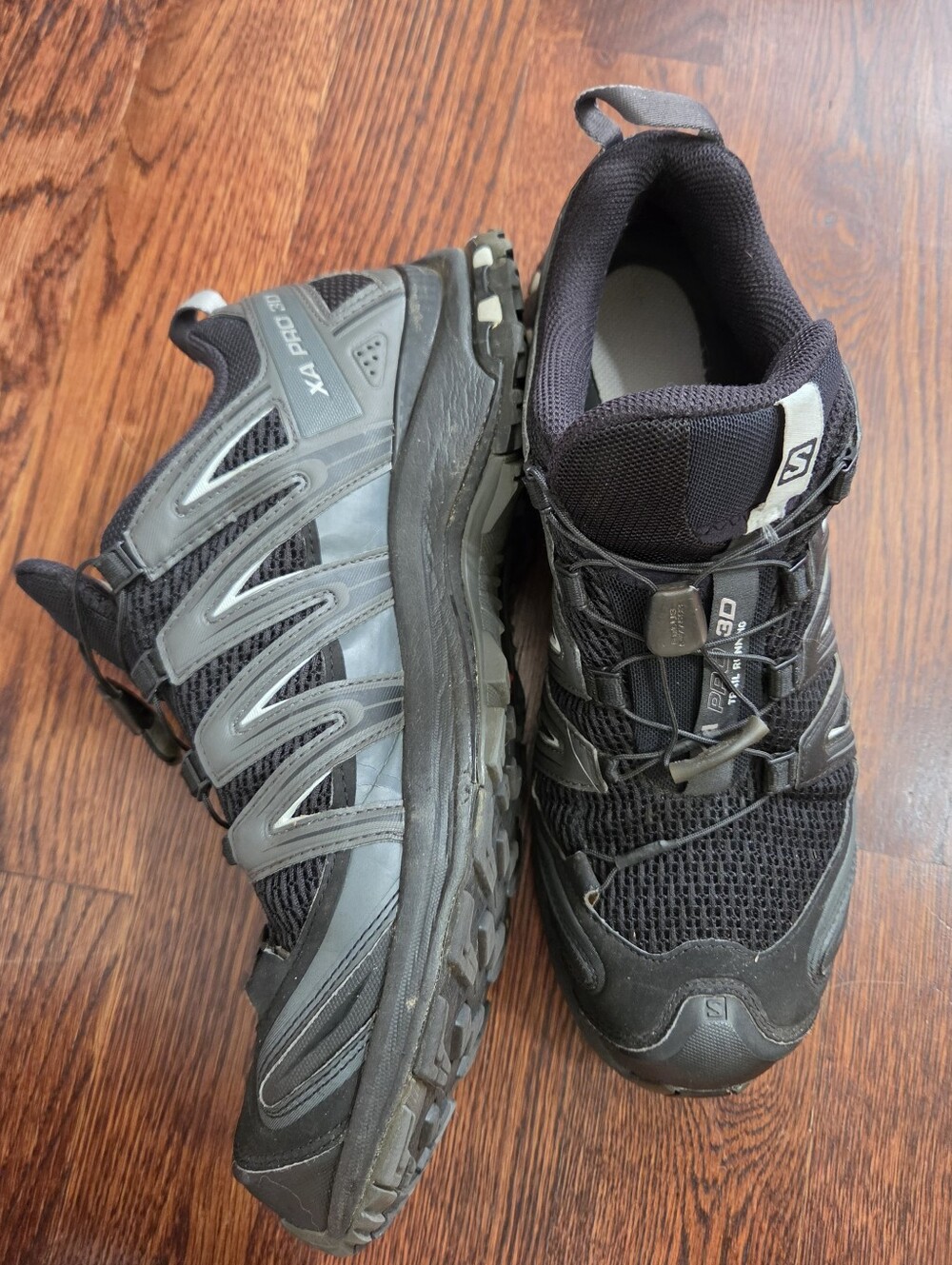 SALOMON sneakers